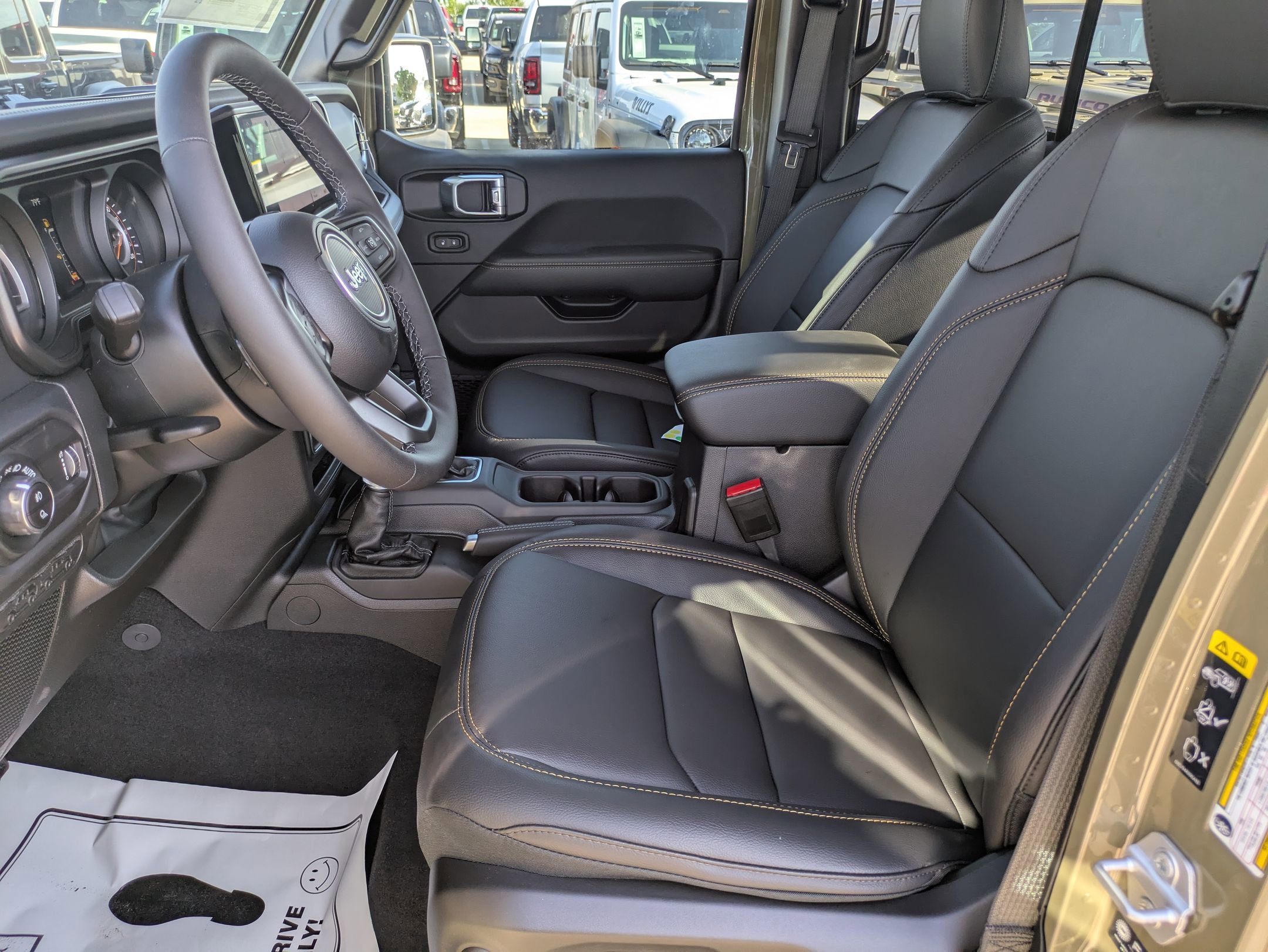 2025 Jeep Gladiator Texas Trail Sport photo 10