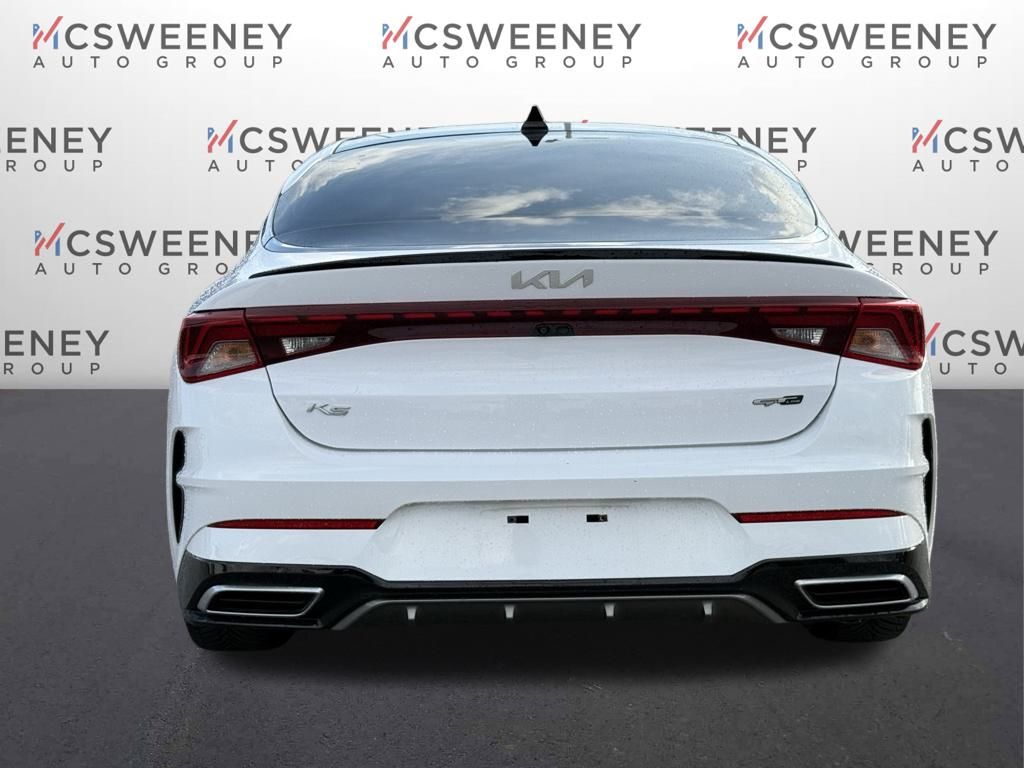 2022 Kia K5 GT-Line photo 4