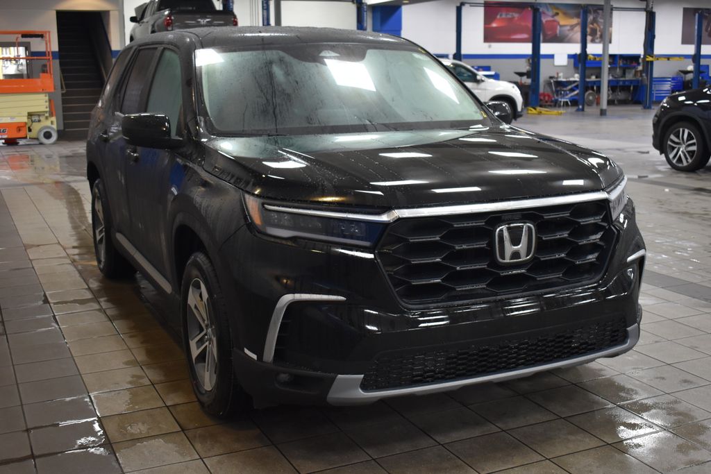 2025 Honda Pilot EX-L photo 3