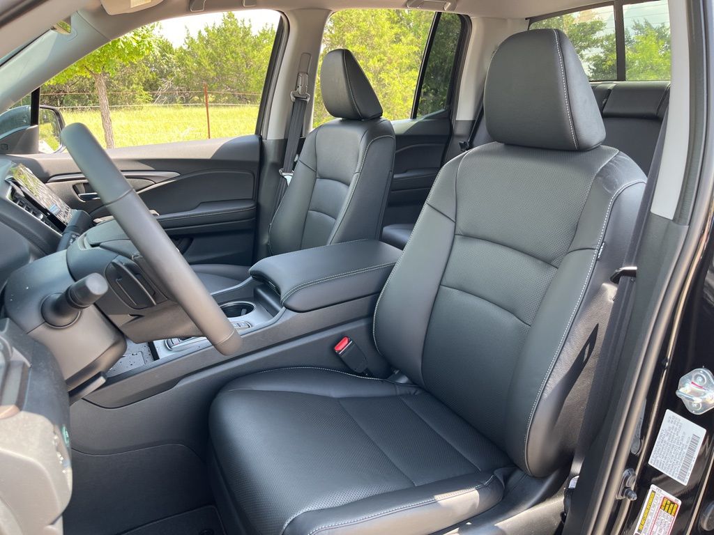2025 Honda Ridgeline RTL photo 12