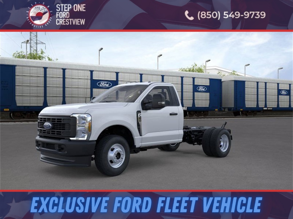 2026 Ford F-350 Super Duty Chassis Cab XL's photo