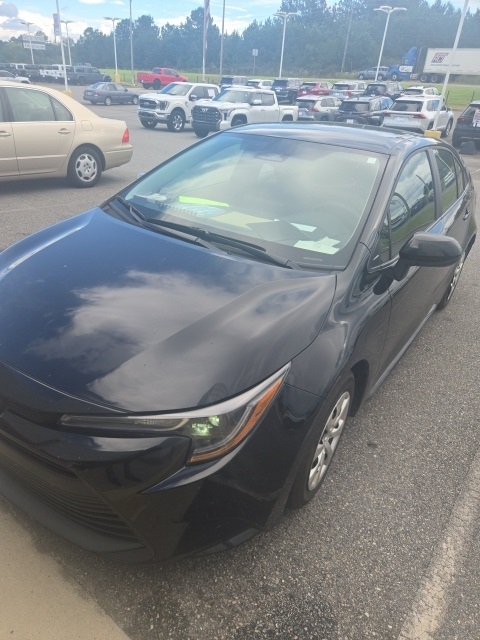 2024 Toyota Corolla LE photo 4