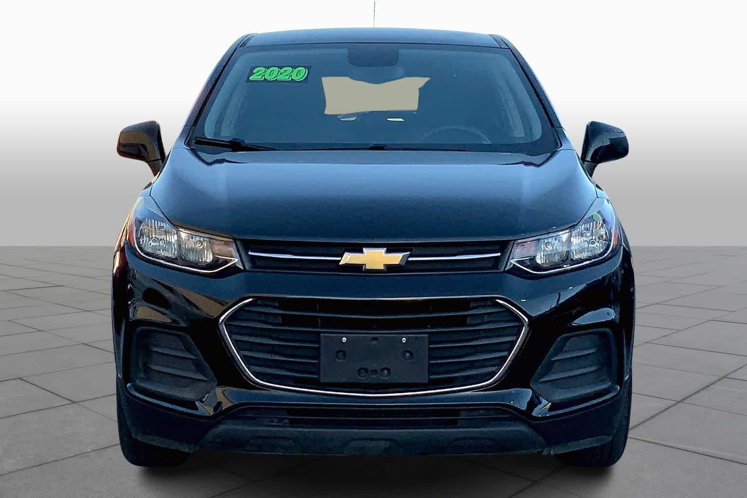 2020 Chevrolet Trax LS photo 3