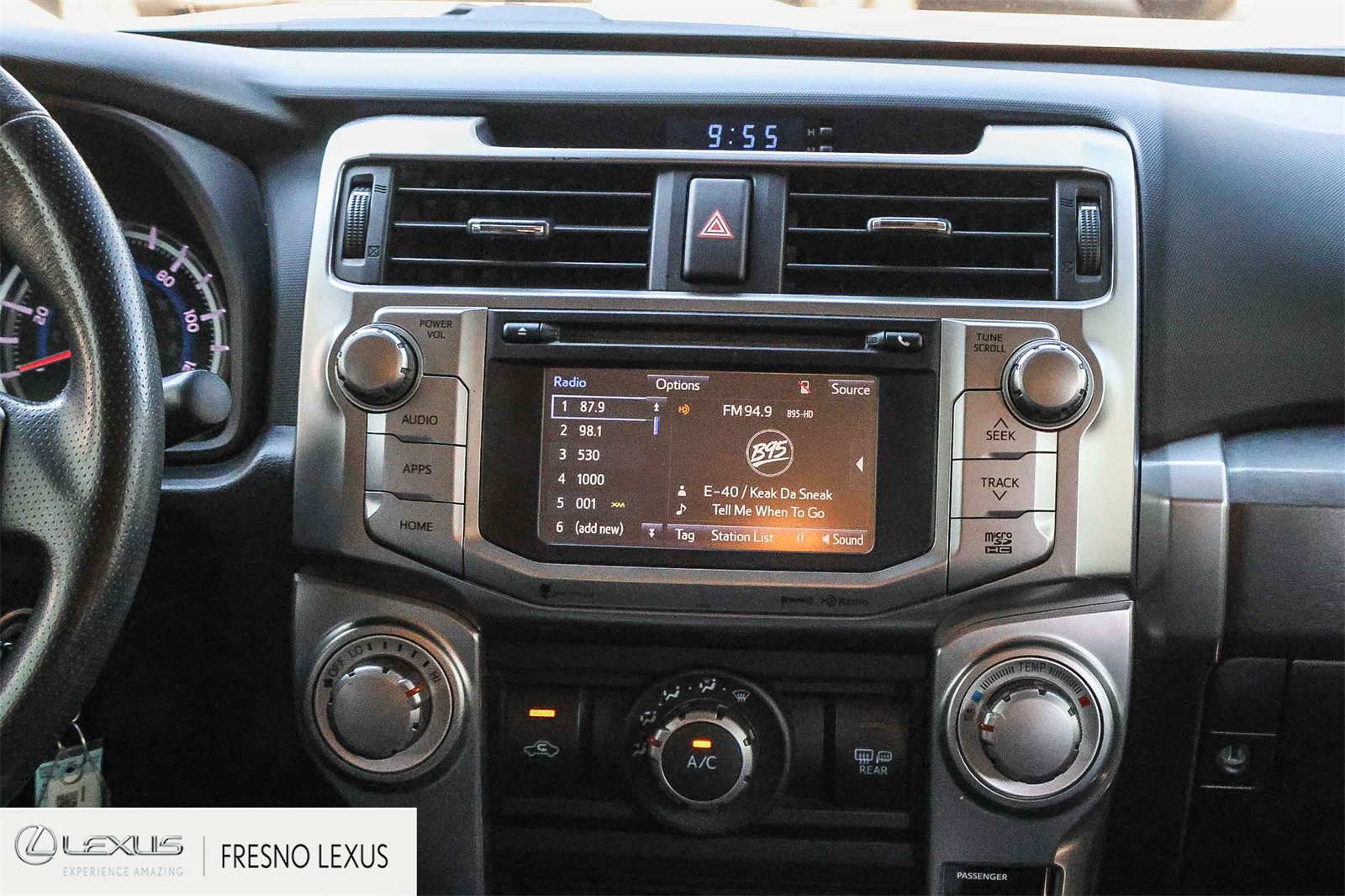 2018 Toyota 4Runner SR5 Premium photo 16