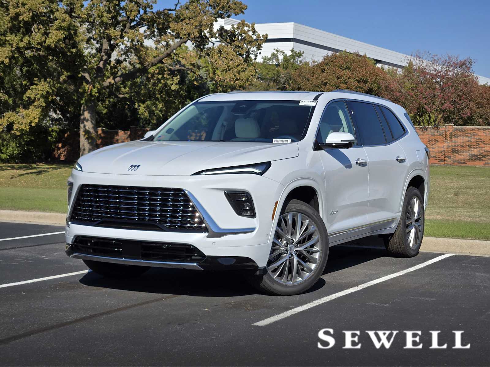 2026 Buick Enclave Avenir's photo