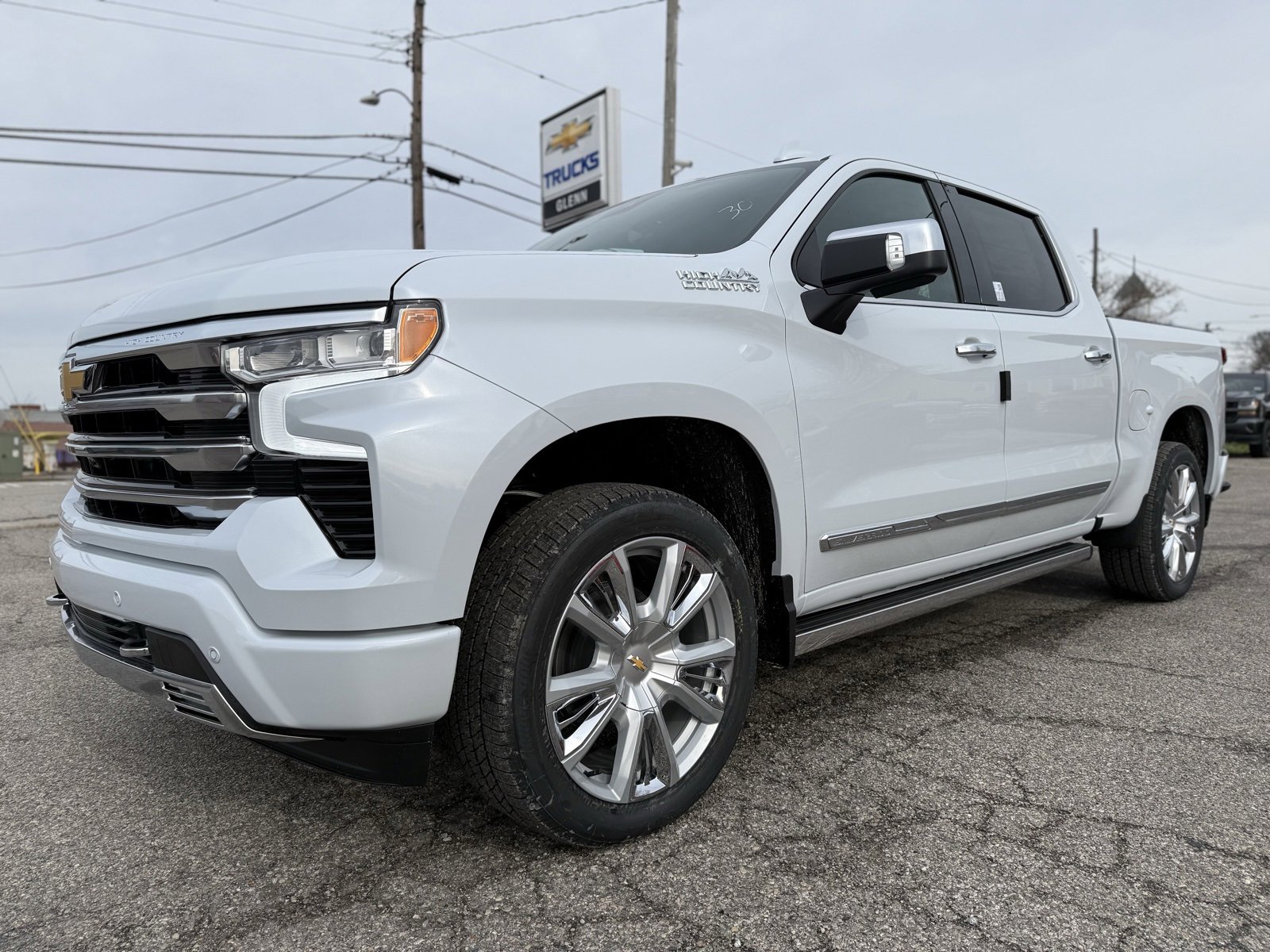 2026 Chevrolet Silverado 1500 High Country photo 2