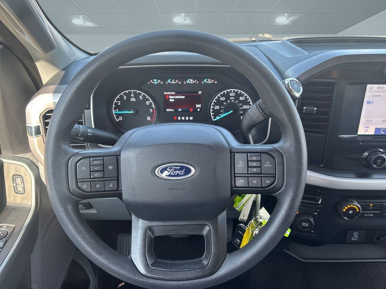 2022 Ford F-150 XLT photo 16