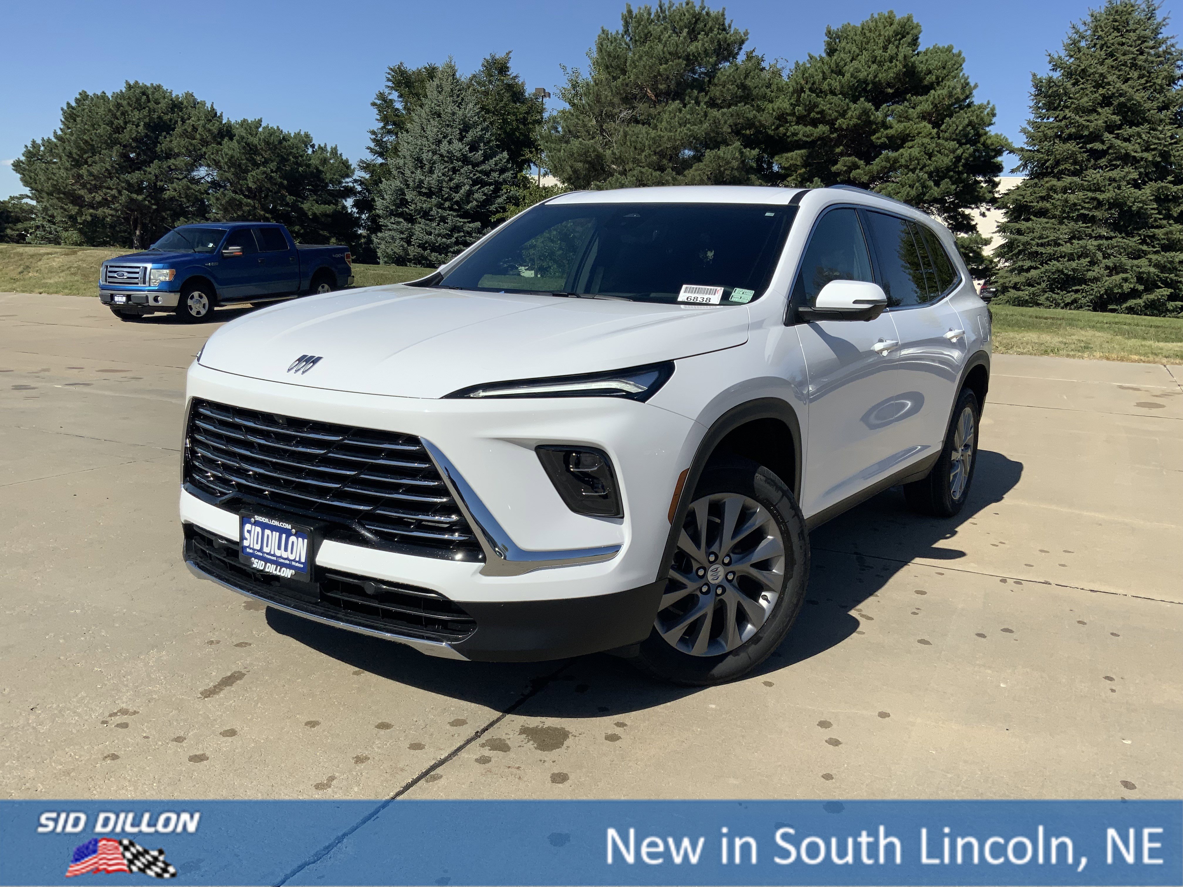 2026 Buick Enclave Preferred's photo