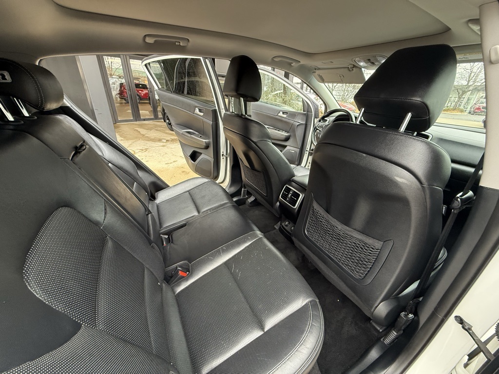 2017 Kia Sportage EX photo 2