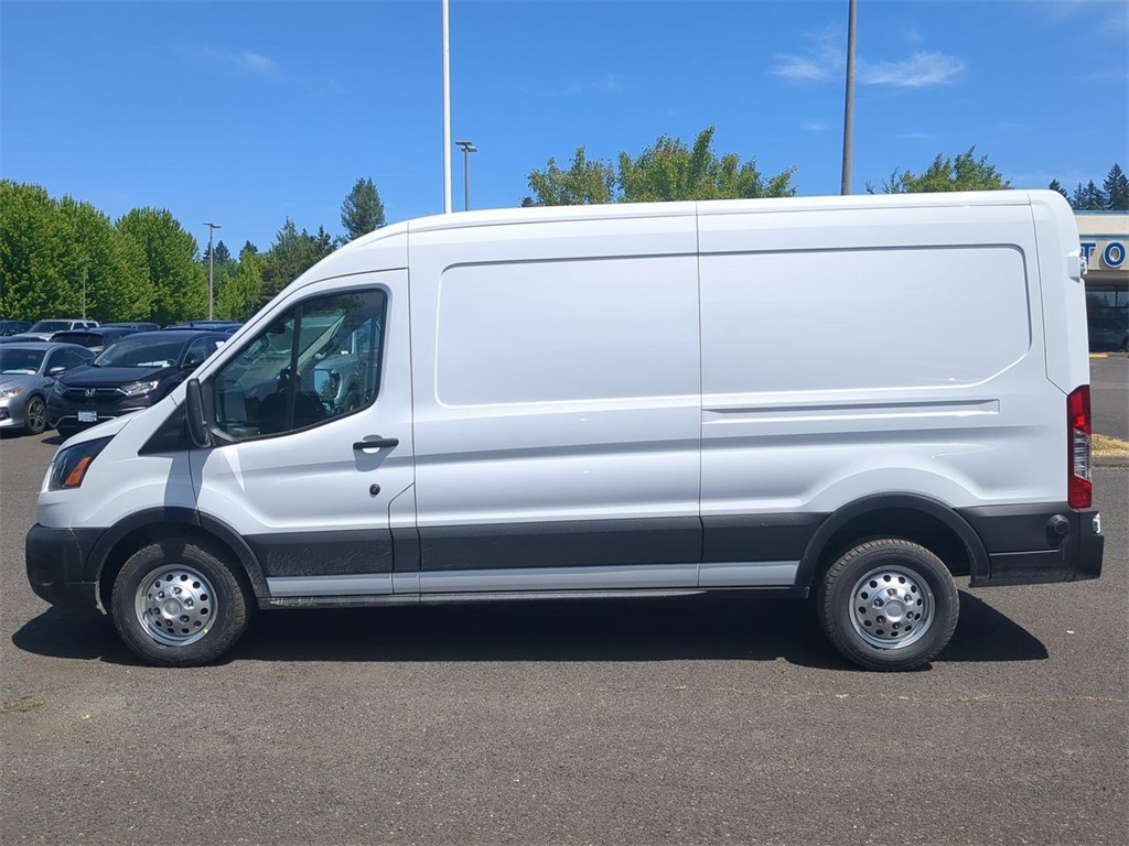 2025 Ford Transit photo 3