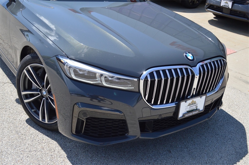 2021 Bmw 750i xDrive photo 2