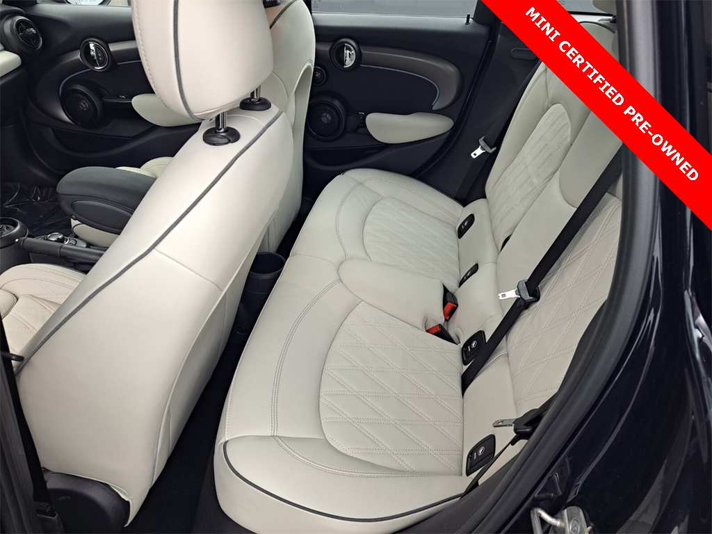 2022 Mini Cooper 4 Door Hardtop Iconic photo 10