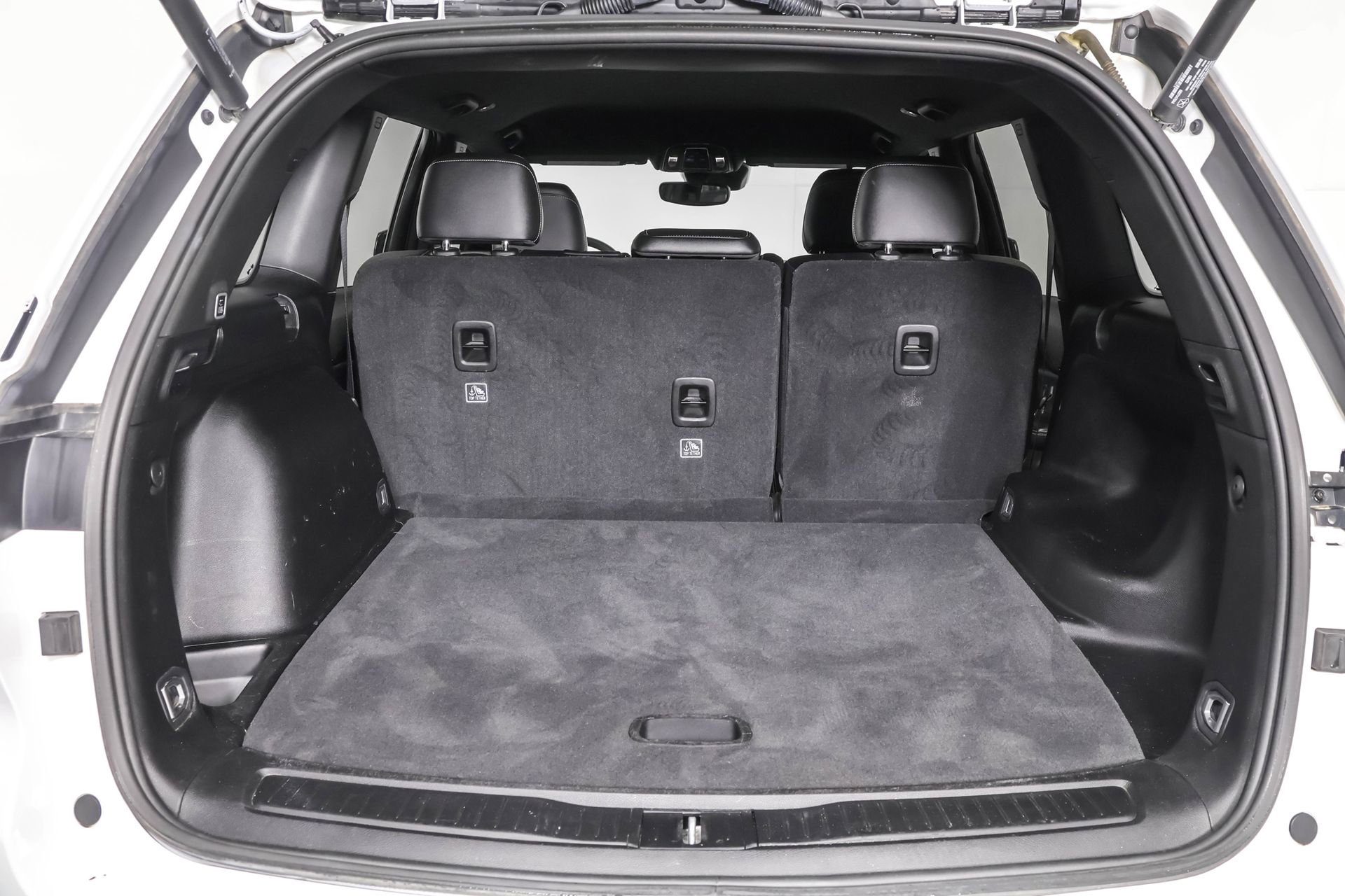 2023 Jeep Grand Cherokee Altitude photo 26
