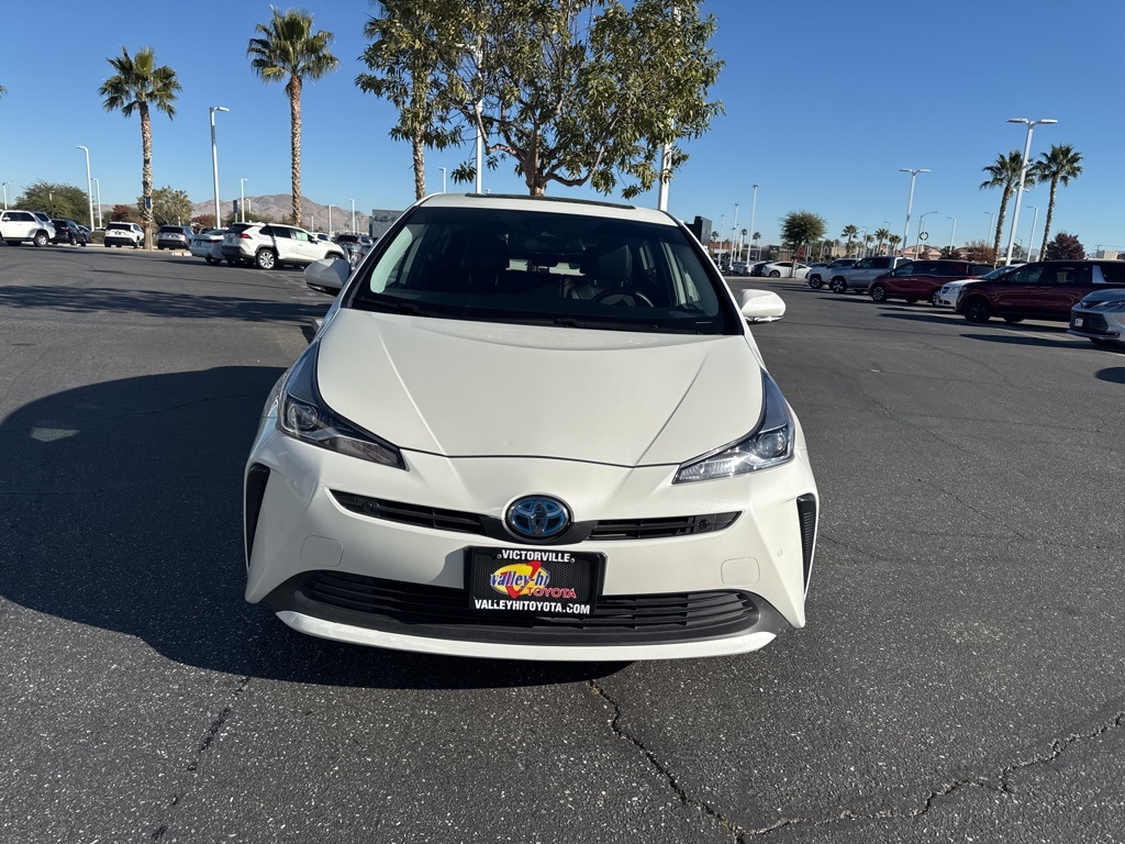 2019 Toyota Prius XLE photo 3