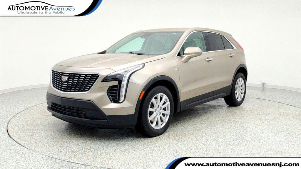 2022 Cadillac XT4 Luxury's photo