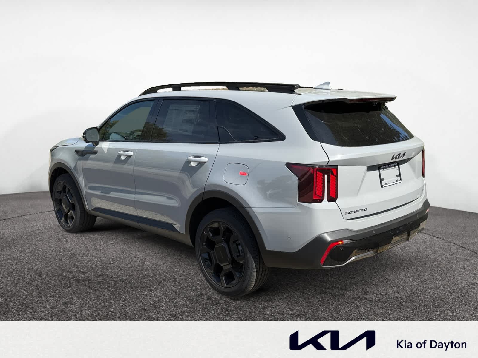2026 Kia Sorento X-Line SX Prestige photo 2