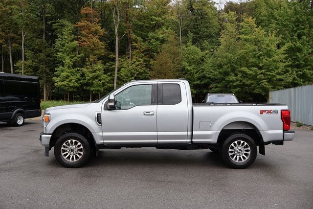2020 Ford F-250 Lariat photo 2