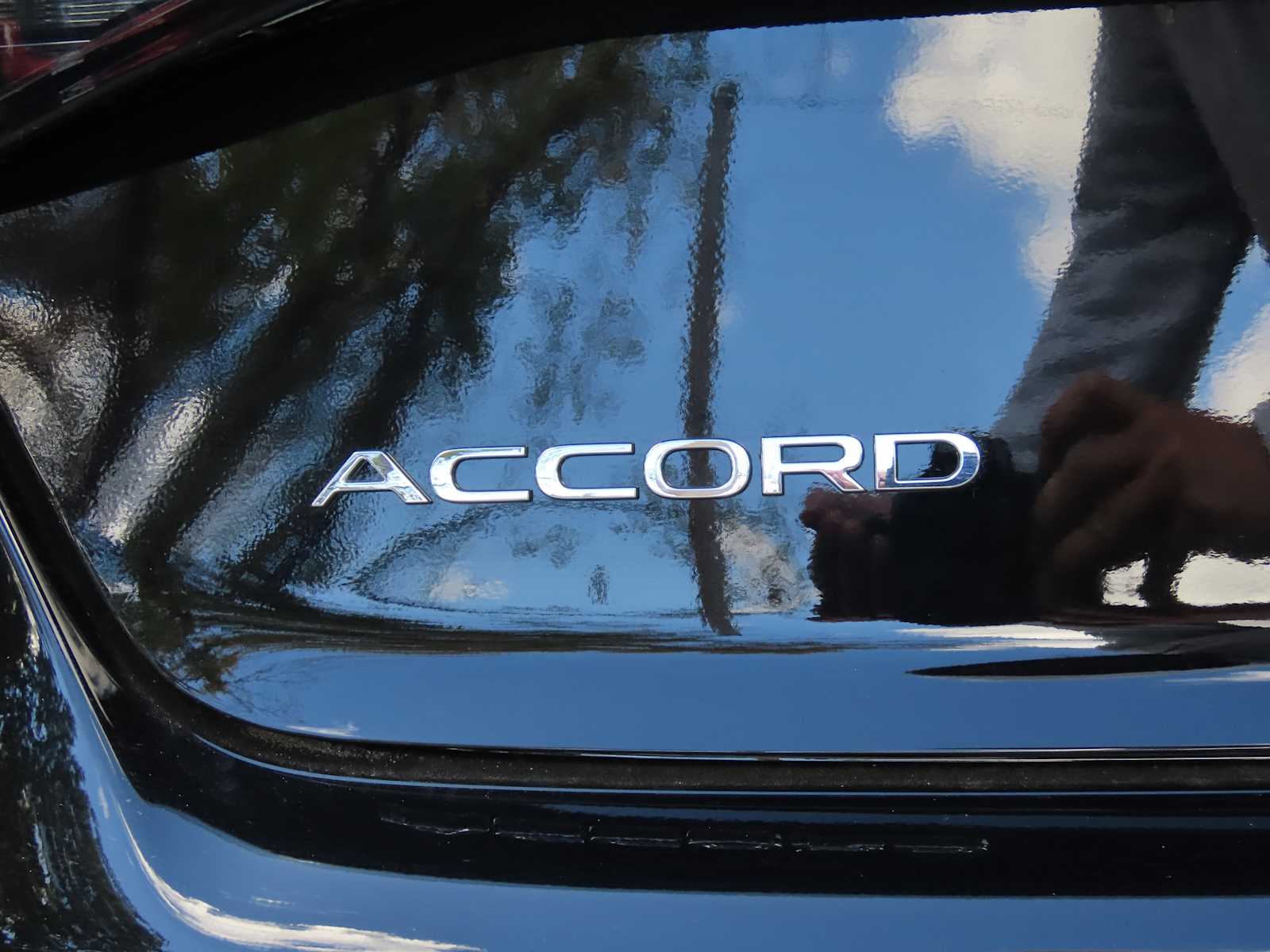 2025 Honda Accord SE photo 6