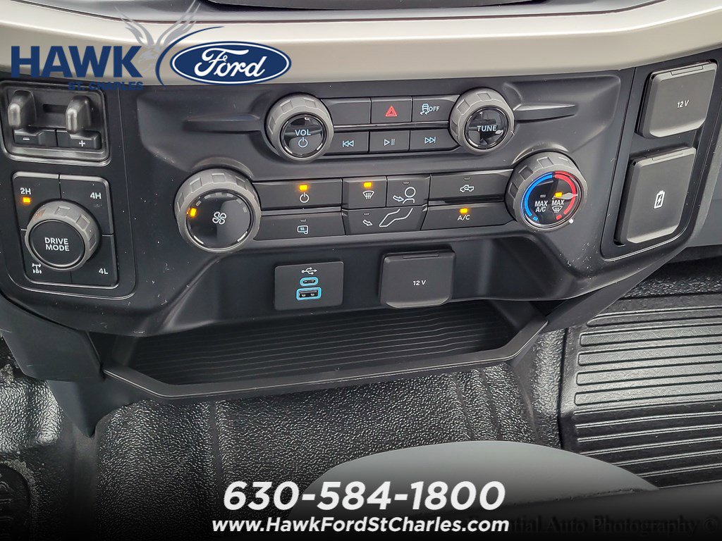 2026 FORD F-250 - Image 13