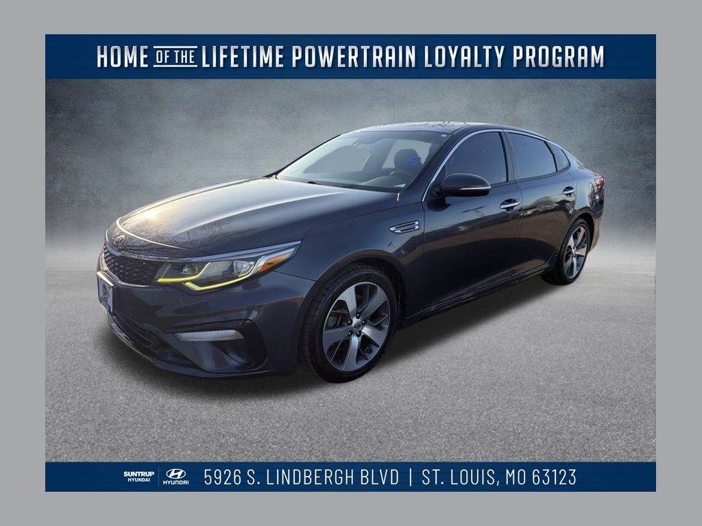 2019 Kia Optima S's photo