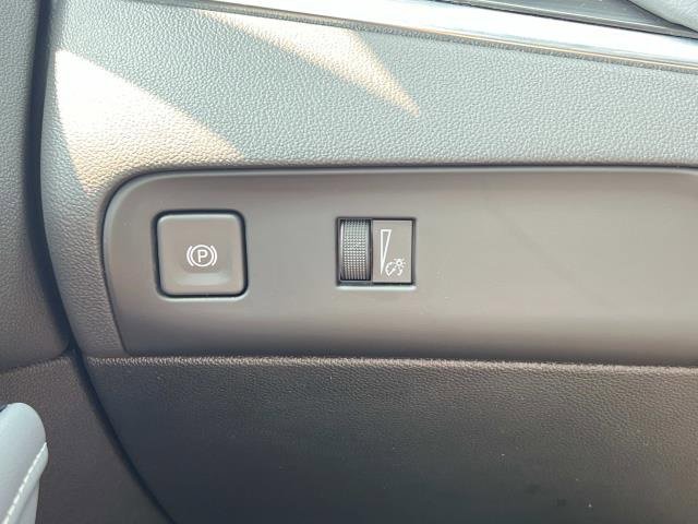 2022 Buick Enclave Essence photo 36