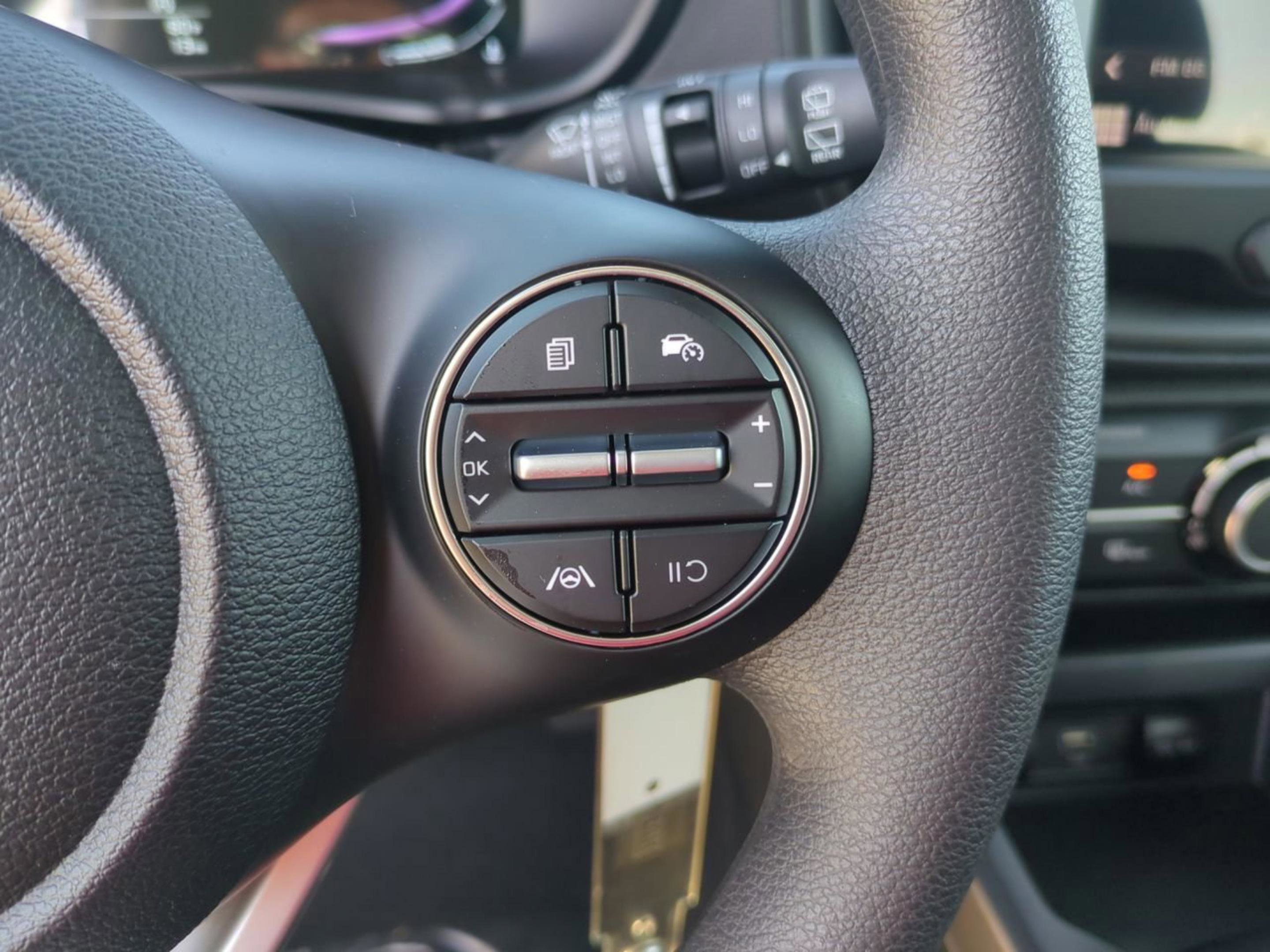2025 Kia Soul LX photo 25