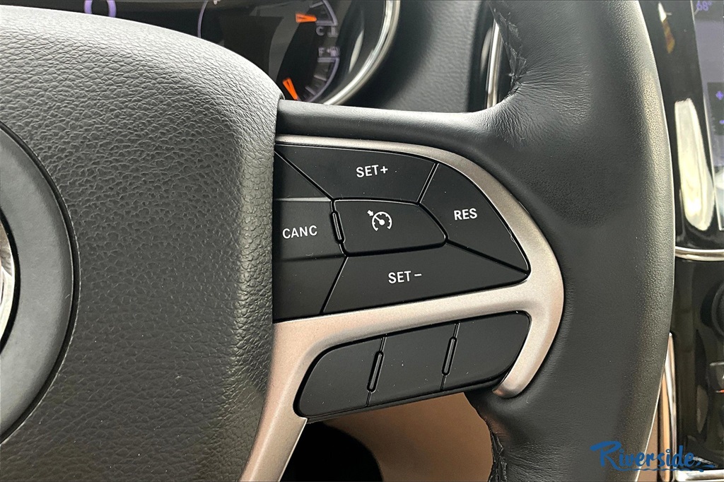 2020 Jeep Grand Cherokee Limited photo 12