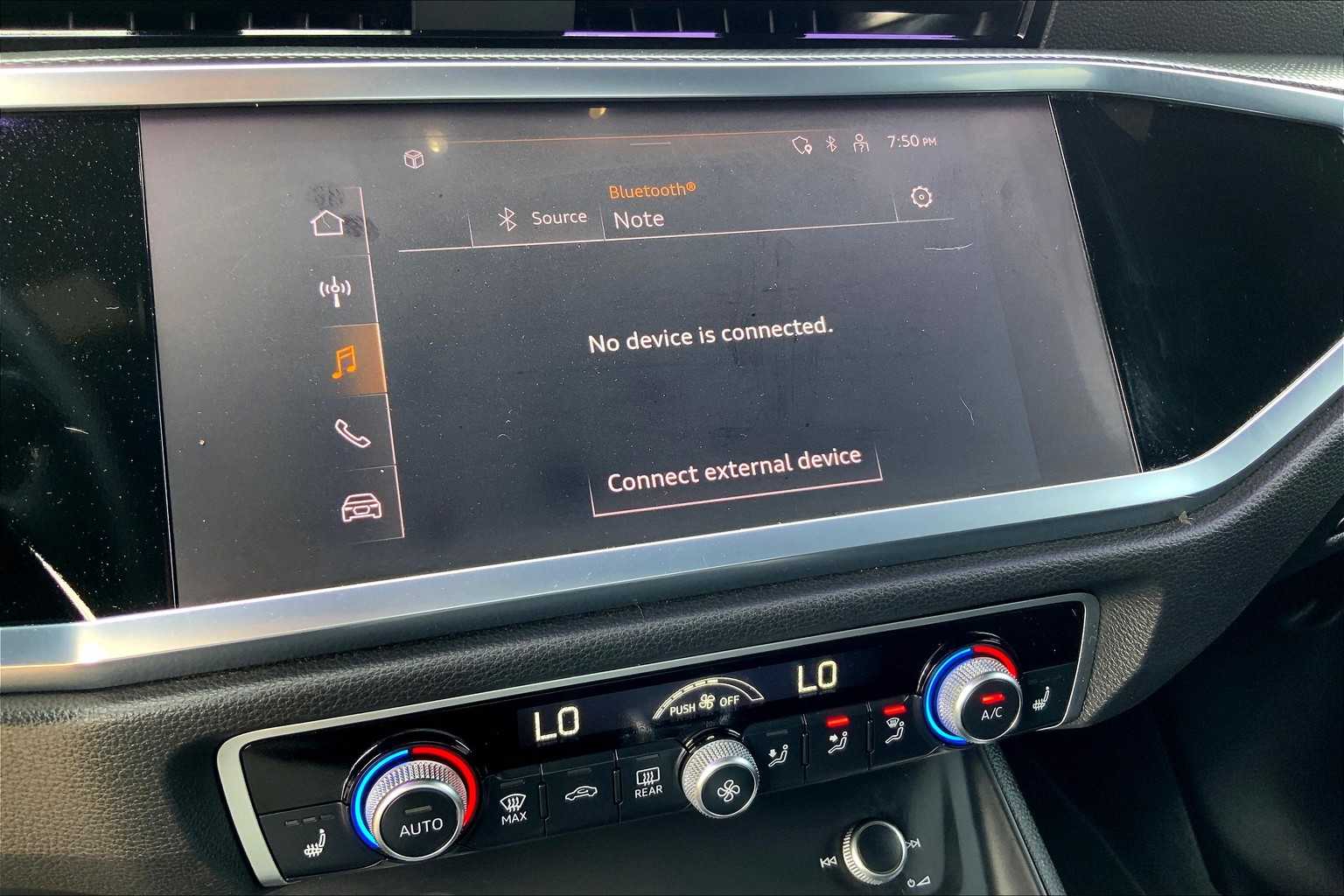 2022 Audi Q3 S line Premium Plus 45 TFSI photo 28