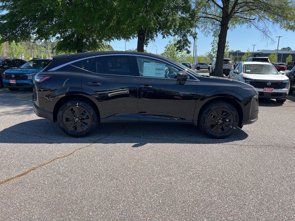 2025 Nissan Murano SV photo 4