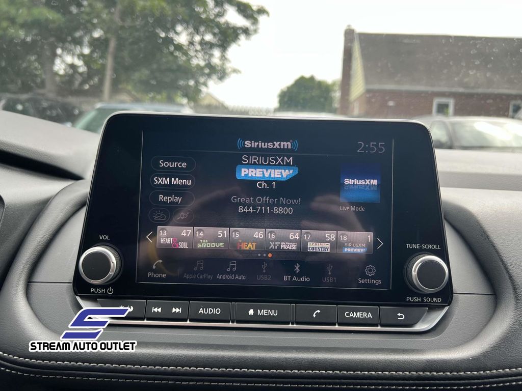 2024 Nissan Rogue SV photo 13