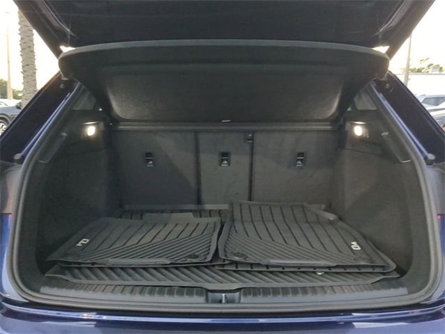 2023 Audi Q4 40 E-tron Premium Plus photo 7