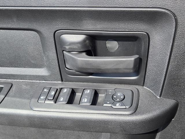 2026 Ram 2500 Tradesman photo 18