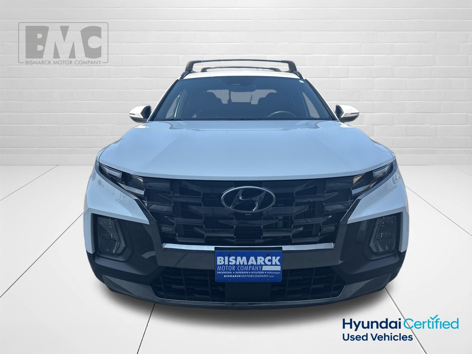 2023 Hyundai Santa Cruz Limited photo 2