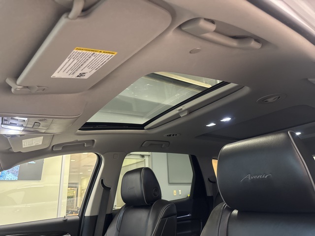 2021 Buick Enclave Avenir photo 3