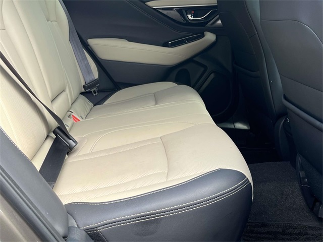 2021 Subaru Outback Limited XT photo 17