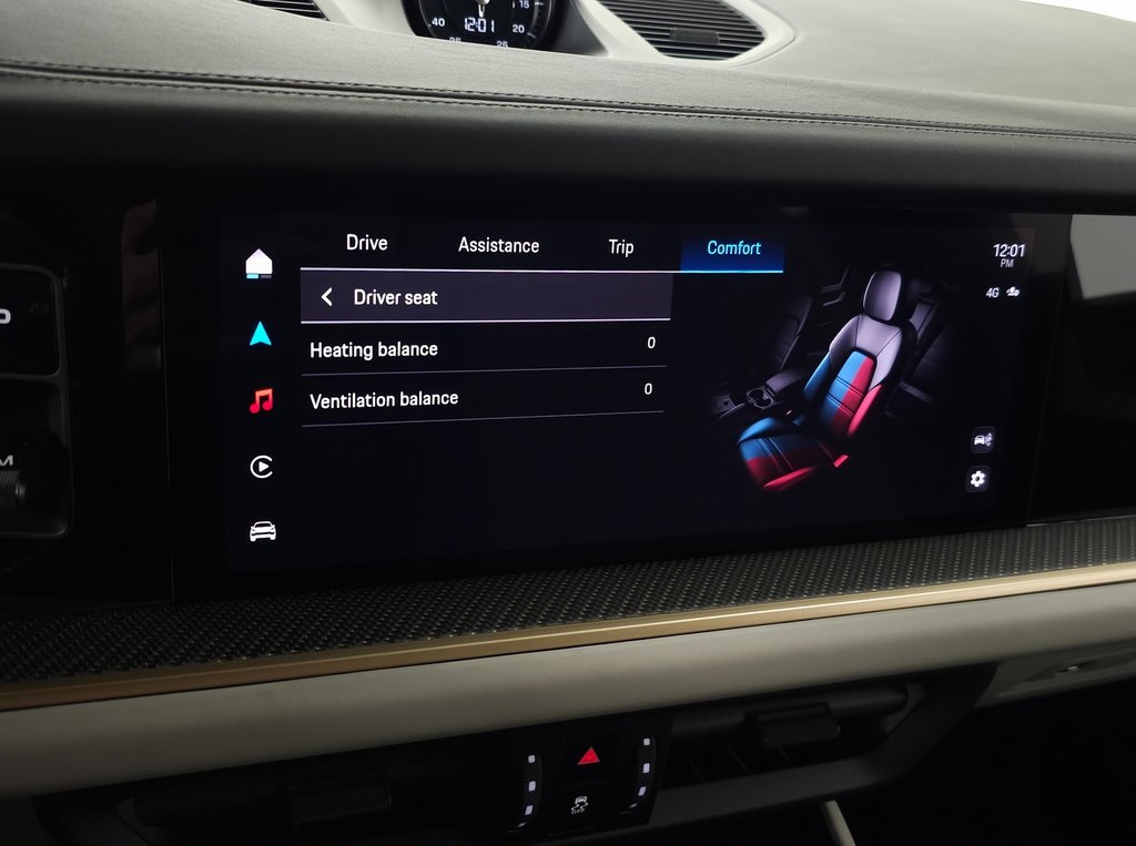 2024 PORSCHE CAYENNE - Image 30