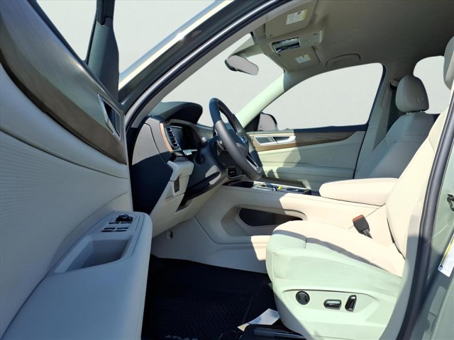 2026 Volkswagen Atlas SE Technology photo 14