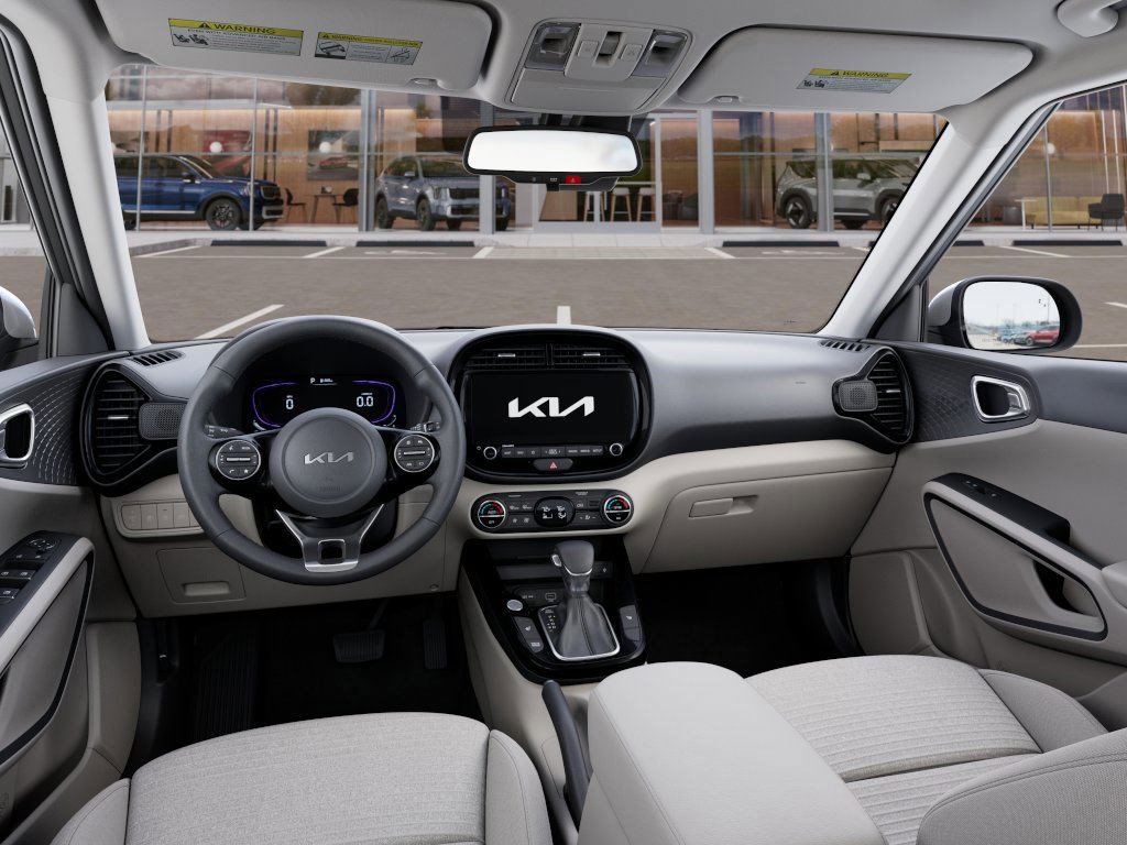 2025 Kia Soul EX photo 12