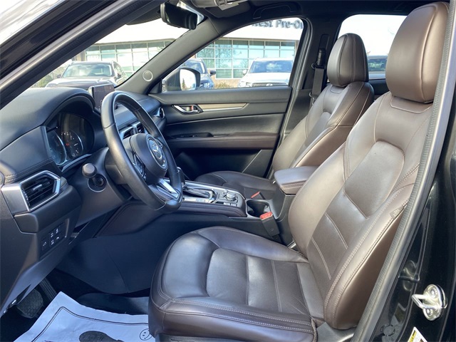 2019 Mazda CX-5 Signature photo 3