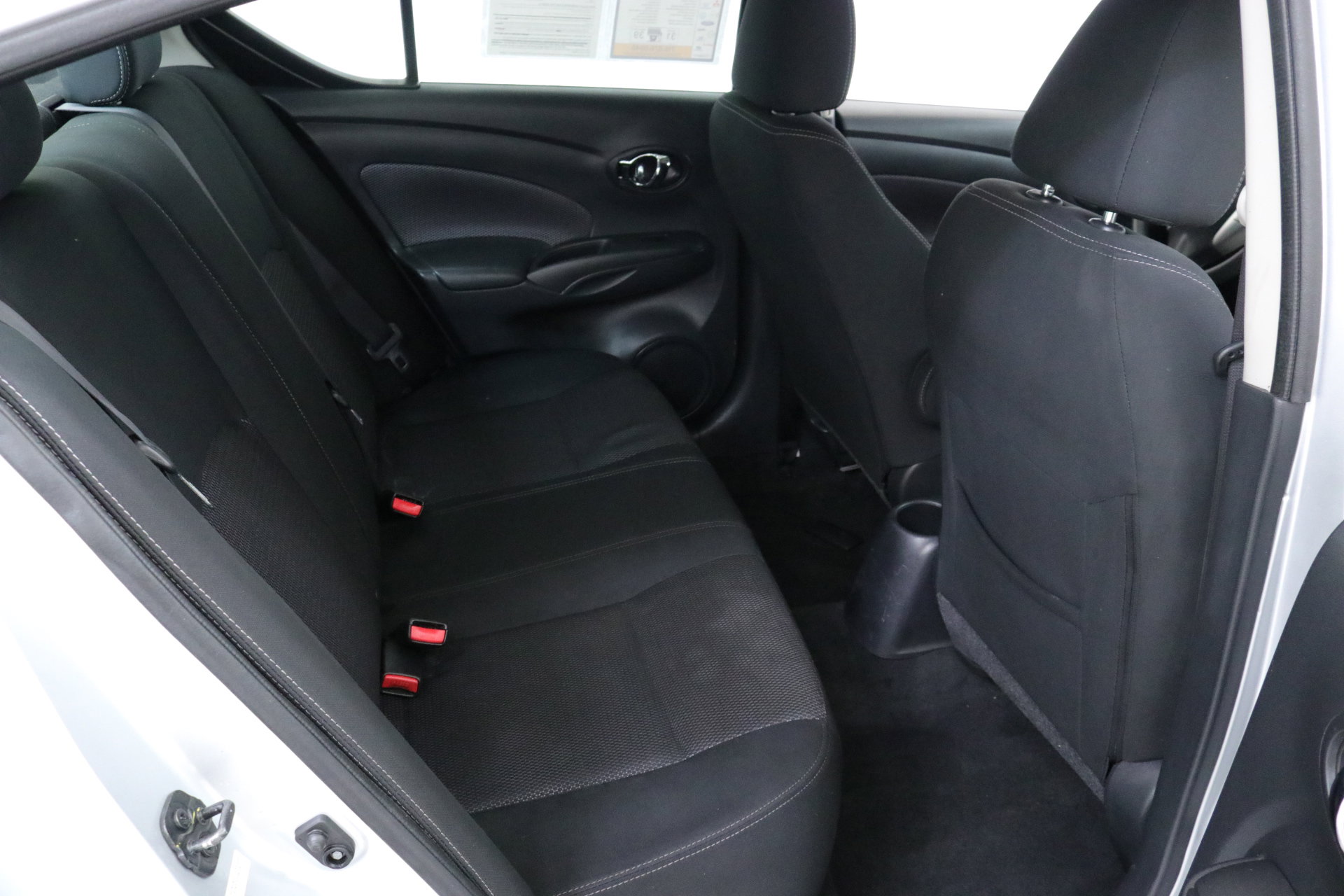 2017 Nissan Versa Sedan SV photo 24