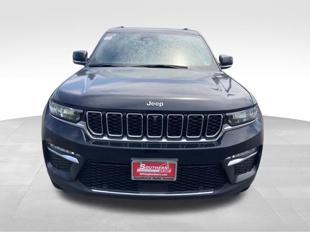 2024 Jeep Cherokee Limited 4xe photo 8