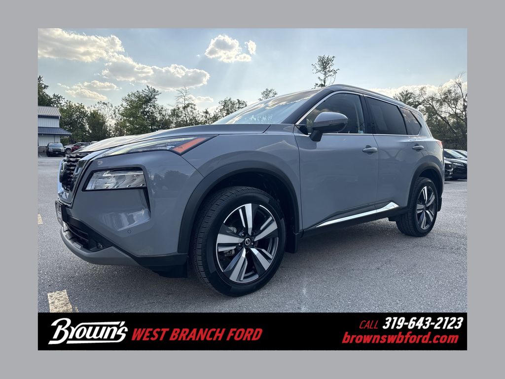 2021 Nissan Rogue SL's photo