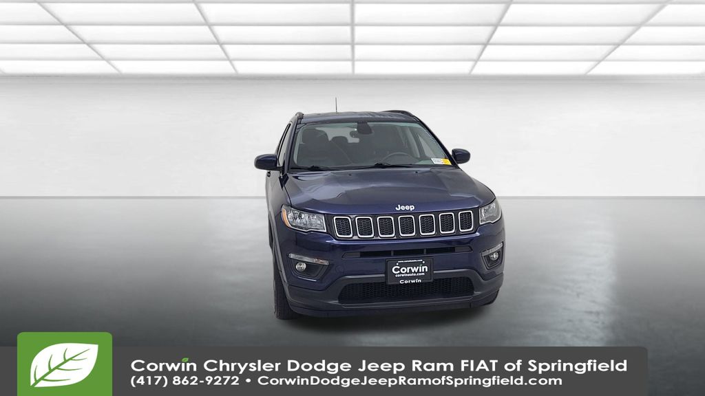 2018 Jeep Compass Latitude photo 4