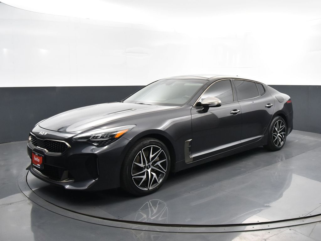 2022 Kia Stinger GT-Line photo 3