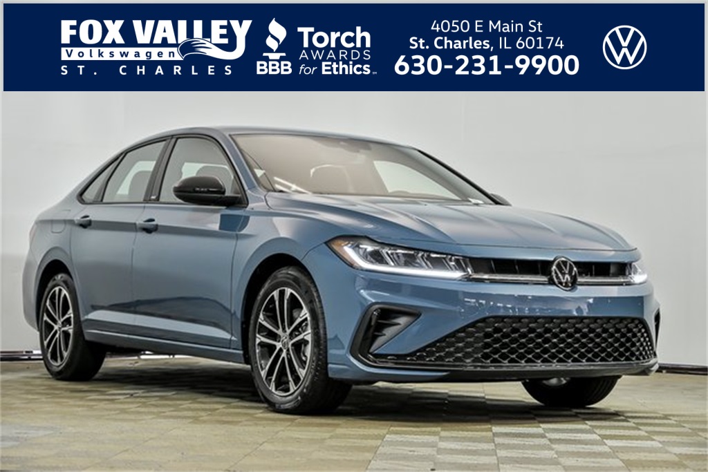 2025 Volkswagen Jetta Sport's photo