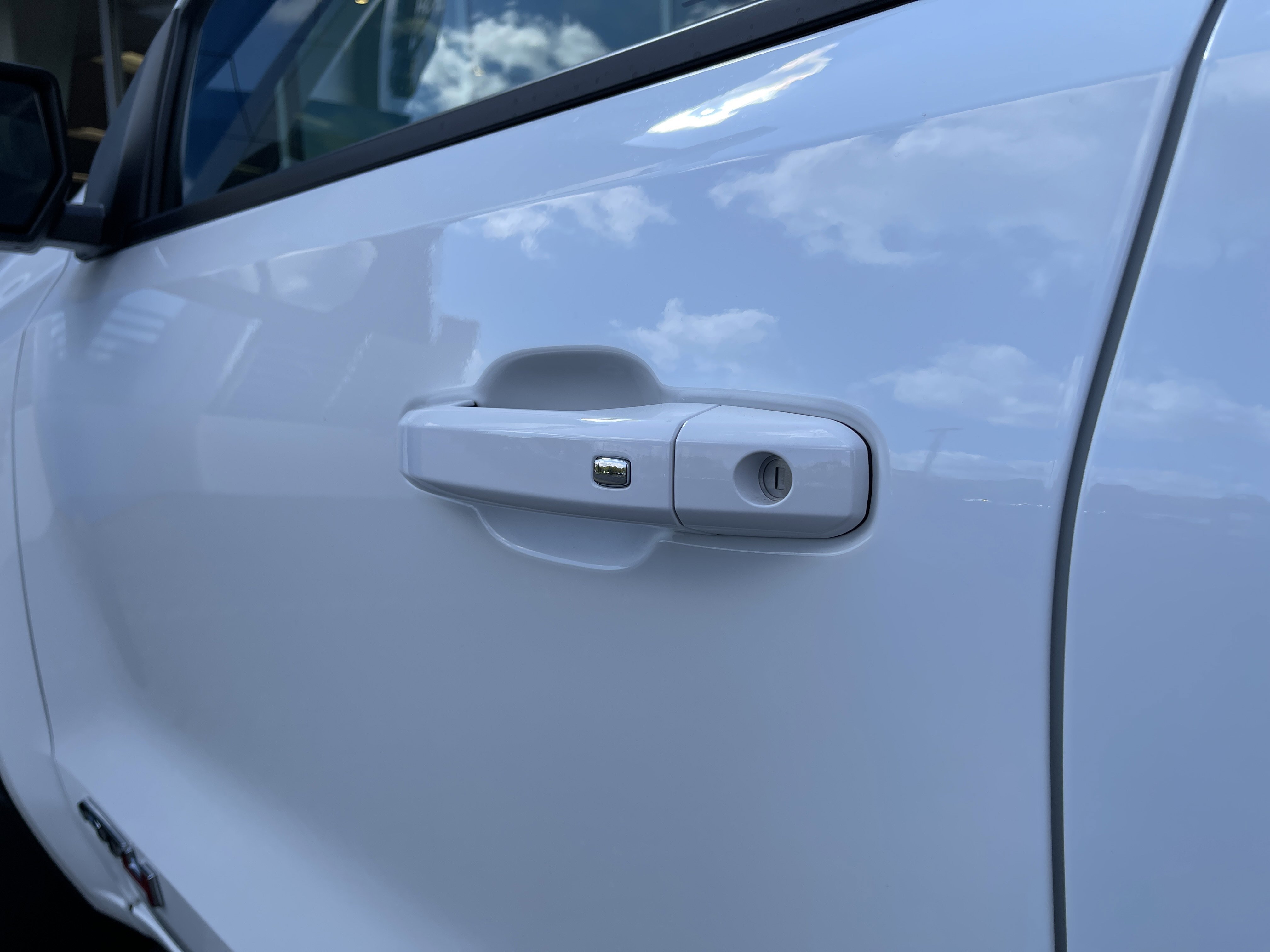 2025 Gmc Canyon AT4 photo 3
