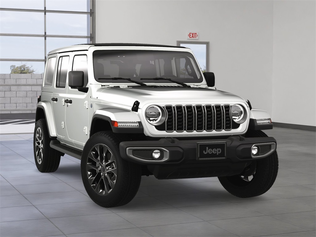 2025 Jeep Wrangler Sahara 4xe photo 8