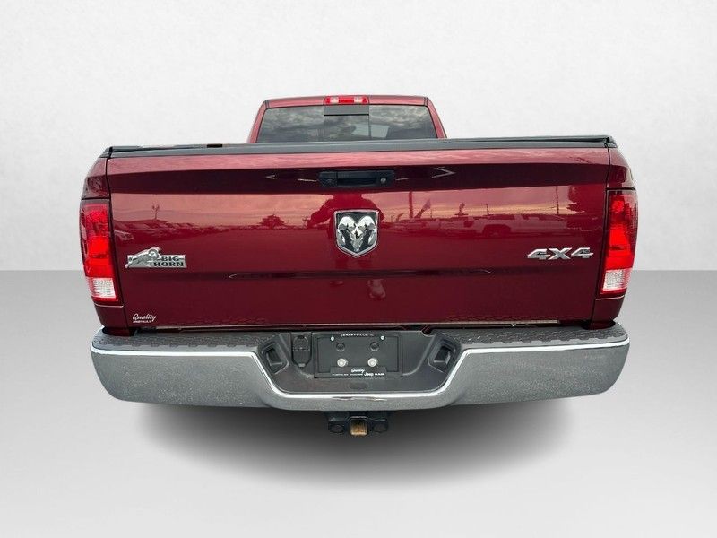 2017 Ram 1500 Big Horn photo 4