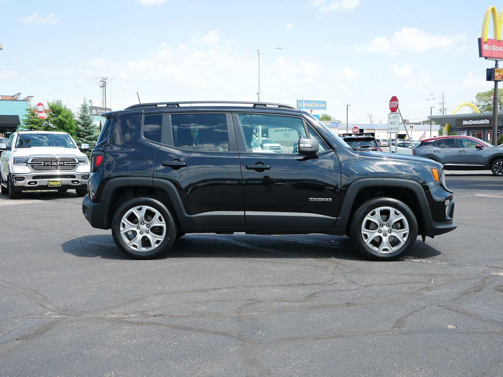 Used 2020 Jeep Renegade Limited with VIN ZACNJBD10LPL91289 for sale in Brainerd, Minnesota