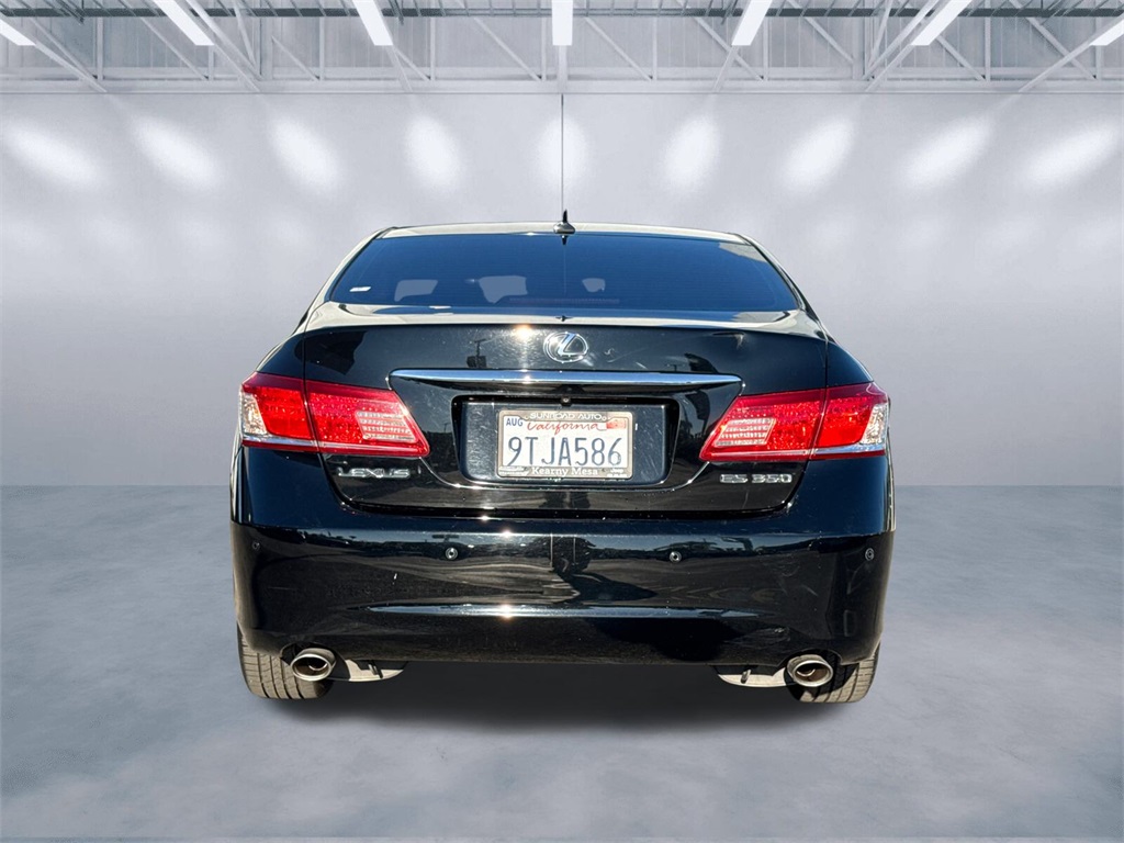 2010 Lexus ES 350 photo 4